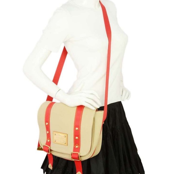 Louis Vuitton Antigua Besace PM - Picture 7 of 8